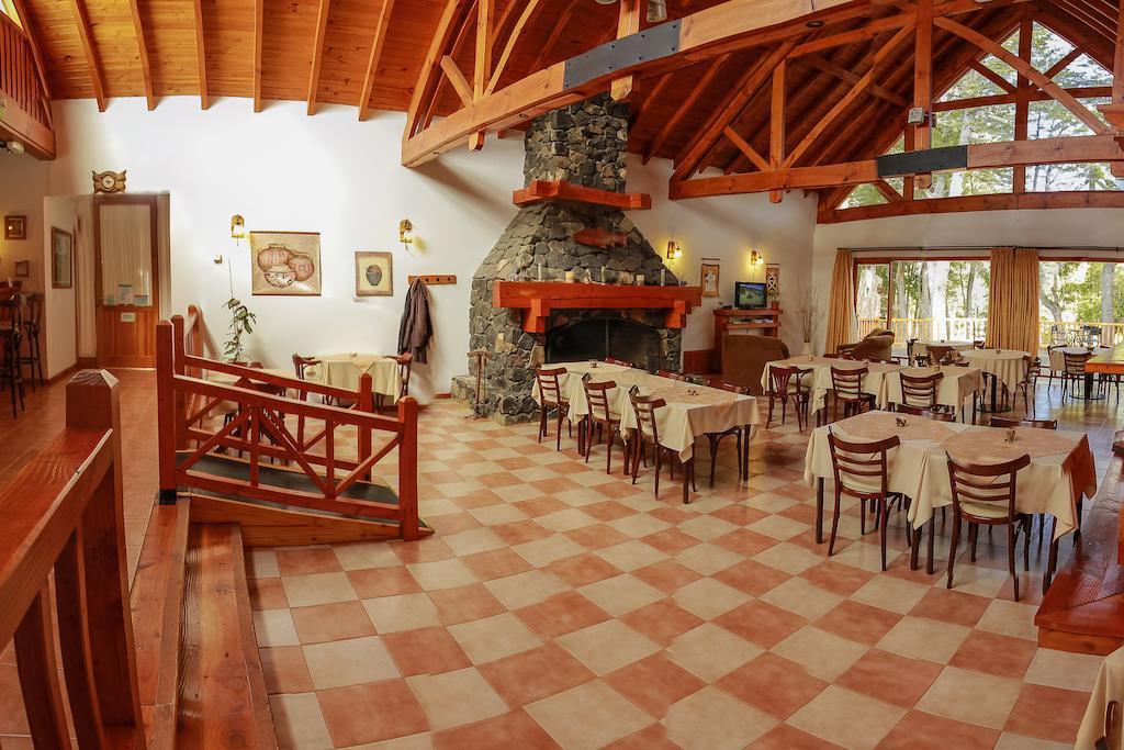 Melewe Aparthotel Villa La Angostura Exterior photo